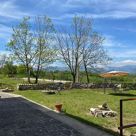 Bed&Breakfast La Ginestra Abbateggio Exterior photo